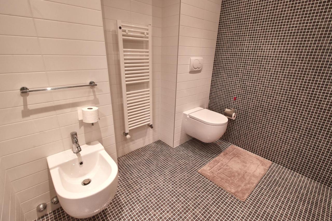 Piazza Lira Schio Residence المظهر الخارجي الصورة